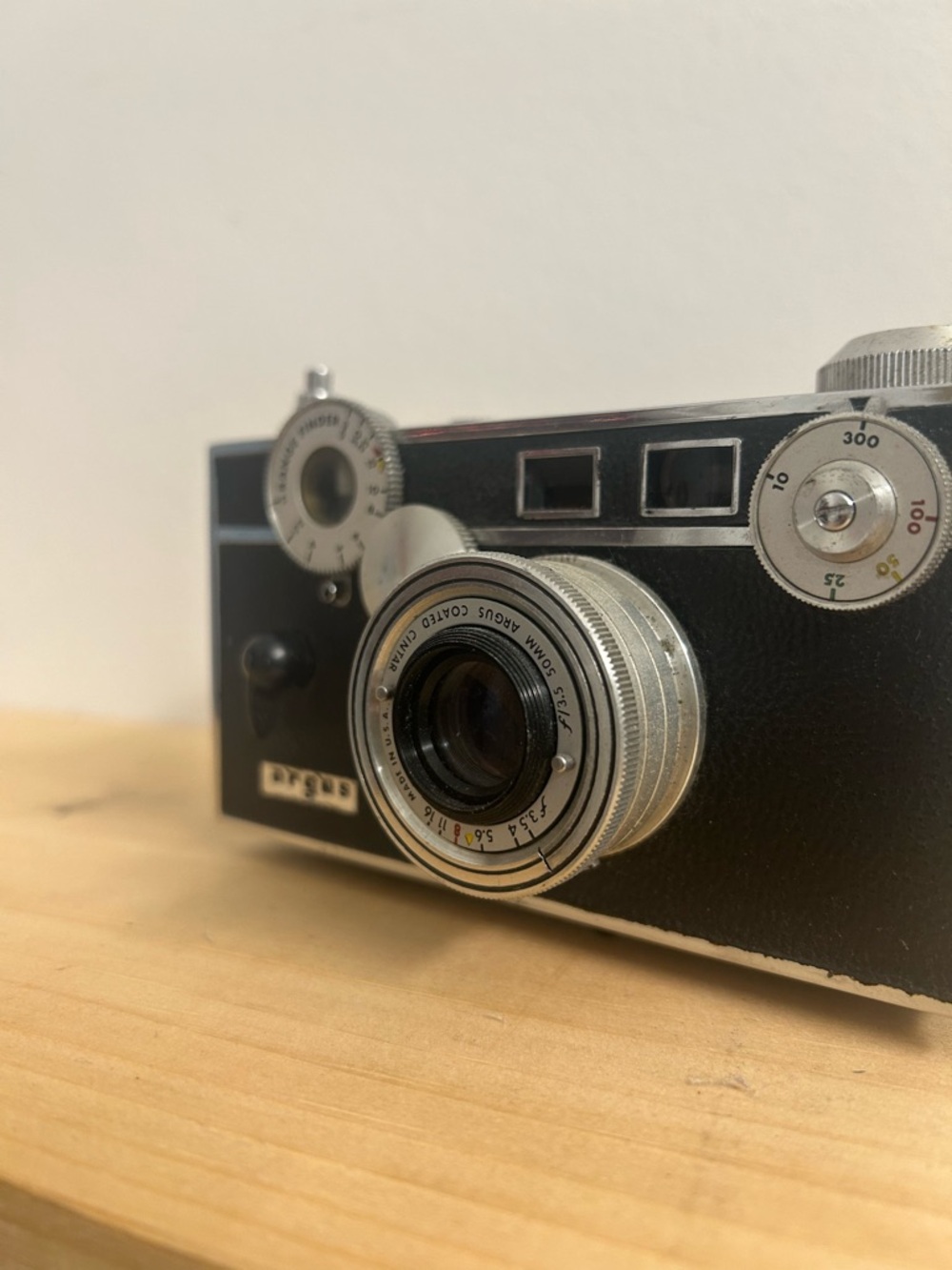 Vintage Black & Silver Vintage Argus C3 Film Camera. Decorative not Film Tested